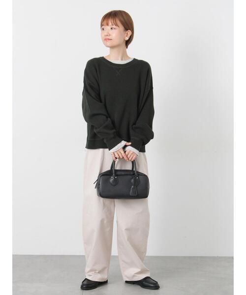 Lugnoncure(ルノンキュール)の「スウェットライククルーネックニット(ニット/セーター・レディース・ブラック/オフホワイト/レッド/グリーン/モカ・F)」の17枚目の写真