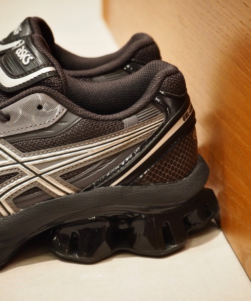 ASICS（アシックス）の「GEL-KINETIC FLUENT　1203A591.024（スニーカー・メンズ・グレー・10/13/9h/9/8h/8/7h/6h/6/5h/5/4h/4）」の3枚目の写真