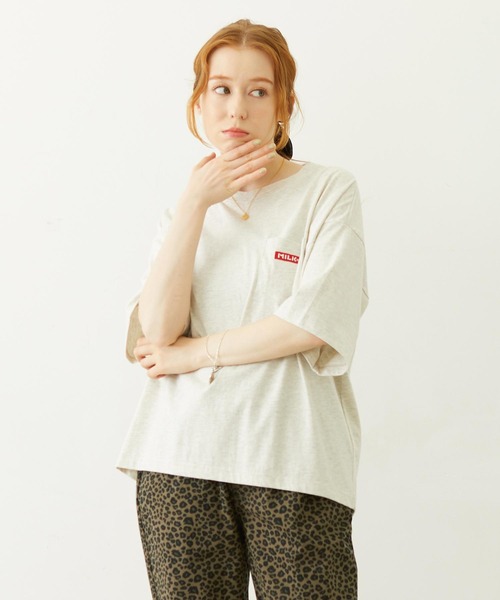 MILKFED.(ミルクフェド)の「BAR LOGO POCKET TEE(Tシャツ/カットソー・レディース・ライトピンク/ブラック/オートミール・L/M)」の3枚目の写真