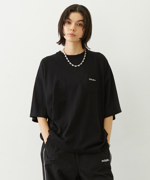 MILKFED.(ミルクフェド)の「BAR LOGO POCKET TEE(Tシャツ/カットソー・レディース・ライトピンク/ブラック/オートミール・L/M)」の2枚目の写真