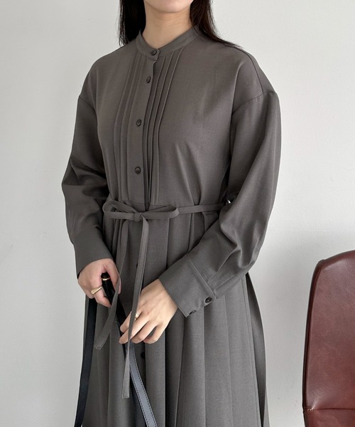 Doux archives（ドゥアルシーヴ）の「ピンタックプリーツワンピース（ワンピース・レディース・グレー/ネイビー/グリーン・FREE）」の13枚目の写真