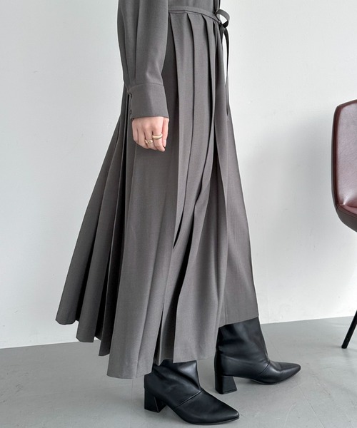 Doux archives（ドゥアルシーヴ）の「ピンタックプリーツワンピース（ワンピース・レディース・グレー/ネイビー/グリーン・FREE）」の20枚目の写真