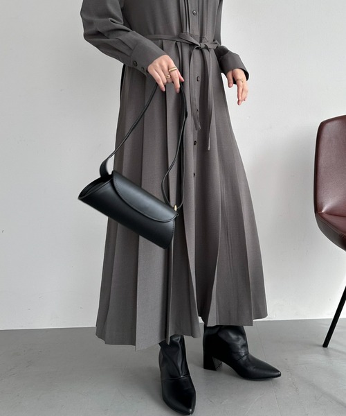 Doux archives（ドゥアルシーヴ）の「ピンタックプリーツワンピース（ワンピース・レディース・グレー/ネイビー/グリーン・FREE）」の21枚目の写真