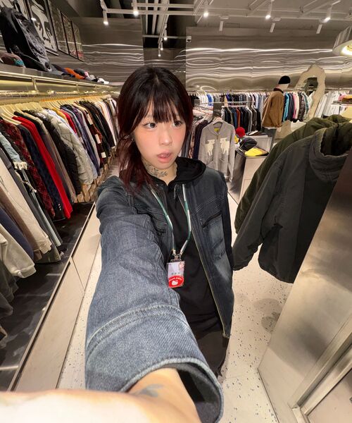 BER DE NOIR（ベールドノワール）の「レイヤードフィンガーホールフードTシャツ（ブラック）（パーカー・メンズ・その他・MEDIUM/LARGE）」の3枚目の写真