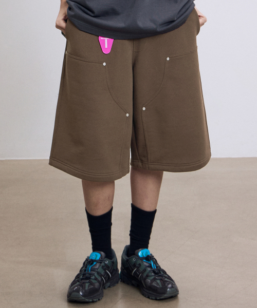 F.ILLUMINATE(フィルミネイト)の「キーホルダーループスウェットショーツ-ブラウン(その他パンツ・レディース・その他・SMALL/MEDIUM/LARGE)」の1枚目の写真