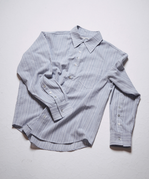SLOWACID（スローアシッド）の「ストライプボタンシャツ[スカイブルー]（シャツ/ブラウス・レディース・その他・SMALL/MEDIUM/LARGE）」の2枚目の写真