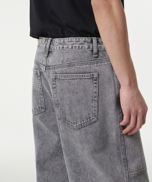MUSINSA STANDARD（ムシンサスタンダード）の「パネルドニワイドデニムパンツ[アシッドグレー]（デニムパンツ・メンズ・その他・38/36/27/28/29/34/32/30/31/33/26）」の6枚目の写真