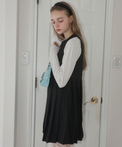 Birthday room(バースデイルーム)の「プリーツミニワンピース/pleated mini dress(ワンピース・レディース・グレー/ブラック・FREE)」の4枚目の写真