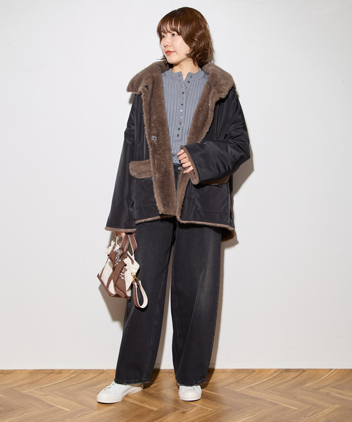 collection PRIVEE?(コレクションプリヴェ)の「【COLLECTION PRIVEE?】 WOMAN ECO-FUR JACKET:ジャケット(その他アウター・レディース・ブラック系その他・44/42)」の2枚目の写真
