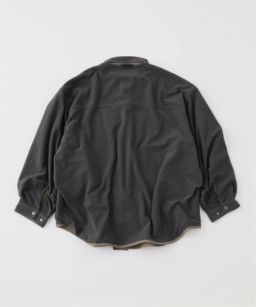 POLIQUANT(ポリクアント)の「【POLIQUANT】THE REVERSIBLE BLOCK-FLEECE SHIRT JACKET(ブルゾン・メンズ・ダークグレー/ブラック・1/2/3)」の4枚目の写真