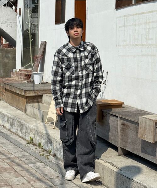 SAINTPAIN(セイントペイン)の「SP オンブレチェックウエスタンシャツ ブラック(シャツ/ブラウス・メンズ・その他・MEDIUM/LARGE)」の4枚目の写真
