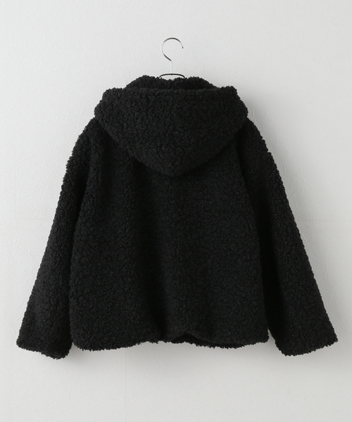 TATRAS CONCEPT STORE(タトラスコンセプトストア)の「【WEB+一部店舗限定】TATRAS / タトラス IPAMA イパマ ボアブルゾン(ブルゾン・レディース・ブラック/チャコールグレー・SMALL/MEDIUM)」の15枚目の写真