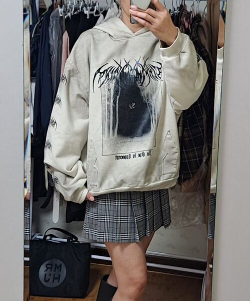 SCHISM INDUCING（スキズムインデューシング）の「EMO HOODIE GREY（パーカー・レディース・その他・MEDIUM/LARGE）」の18枚目の写真