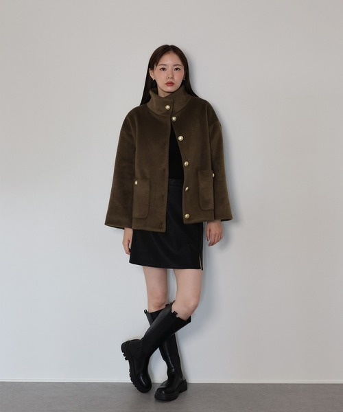 J by blue（ジェイバイブルー）の「ゴールドボタンスタンドウールシャギーコート（その他アウター・レディース・アイボリー/ブラウン・MEDIUM）」の15枚目の写真