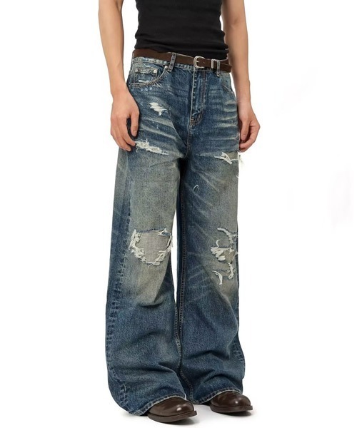 Ressaca(レサーカ)の「ルーズストレートダメージ加工デニムパンツ(デニムパンツ・レディース・ブルー・S/M)」の6枚目の写真