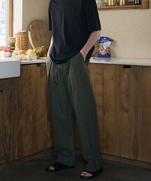ease（イーズ）の「リネンバンディングパンツ[ワイドフィット]_カーキ_男女共用_男女共用（その他パンツ）」