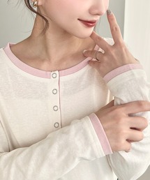 moment+（モーメントプラス）の「配色レイヤードライクヘンリーネックシアーロンT（Tシャツ/カットソー）」