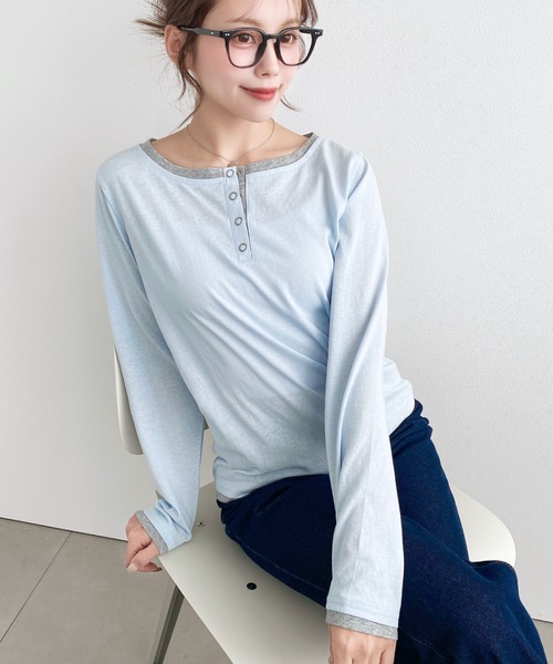 moment+（モーメントプラス）の「配色レイヤードライクヘンリーネックシアーロンT（Tシャツ/カットソー・レディース・ブラック/ネイビー/ピンク/イエロー/ブルー/アイボリー/杢グレー・M/L）」の13枚目の写真