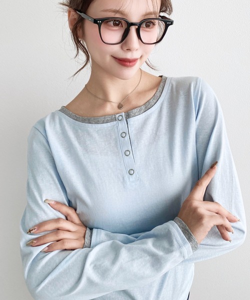 moment+（モーメントプラス）の「配色レイヤードライクヘンリーネックシアーロンT（Tシャツ/カットソー・レディース・ブラック/ネイビー/ピンク/イエロー/ブルー/アイボリー/杢グレー・M/L）」の17枚目の写真