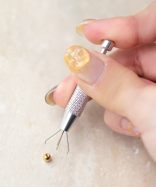 Cream dot.（クリームドット）の「【サージカルステンレス】小さなキャッチもしっかりロック！ボールグラッパー（ピアス（両耳用）・レディース・シルバー・ONE SIZE）」の7枚目の写真