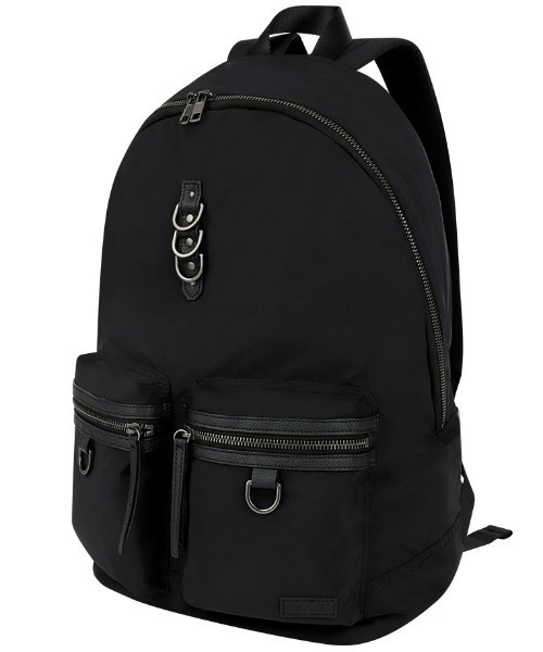 MAHAGRID(マハグリッド)の「『mahagrid/マハグリッド』 Two-Pocket Backpack/ツーポケットバックパック(バックパック/リュック・レディース・アイボリー/ブラック・FREE)」の4枚目の写真