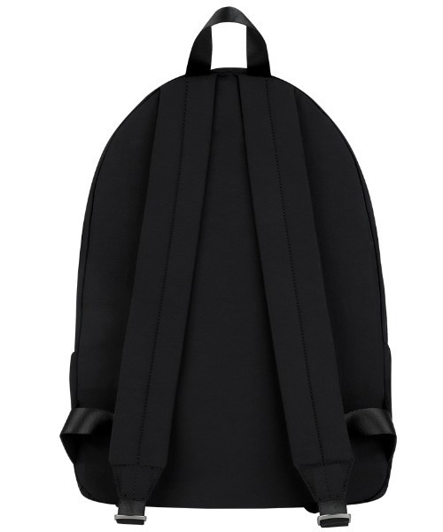 MAHAGRID(マハグリッド)の「『mahagrid/マハグリッド』 Two-Pocket Backpack/ツーポケットバックパック(バックパック/リュック・レディース・アイボリー/ブラック・FREE)」の6枚目の写真