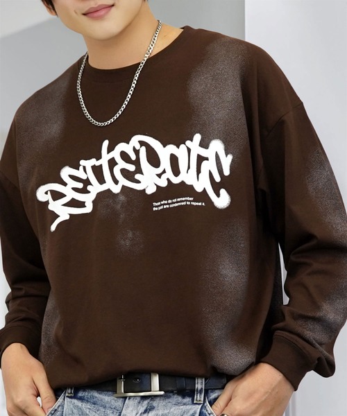 L'atelier(ラトリエ)の「グラフィック Tシャツ 長袖 Tシャツ(Tシャツ/カットソー・メンズ・チョコ/ブラック系その他/ブラック・L/M/LL)」の19枚目の写真
