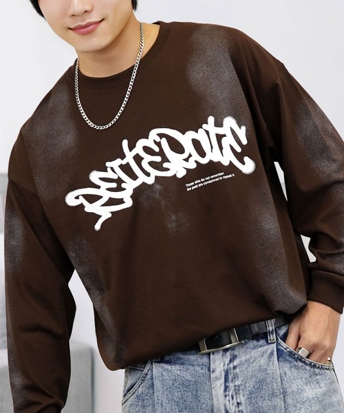 L'atelier(ラトリエ)の「グラフィック Tシャツ 長袖 Tシャツ(Tシャツ/カットソー・メンズ・チョコ/ブラック系その他/ブラック・L/M/LL)」の20枚目の写真
