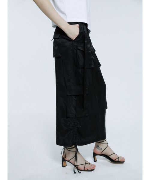 MUSEE(ミューゼ)の「LILY Side String Belted Satin Cargo Long Skirt_Black(スカート・レディース・その他・S/M)」の4枚目の写真