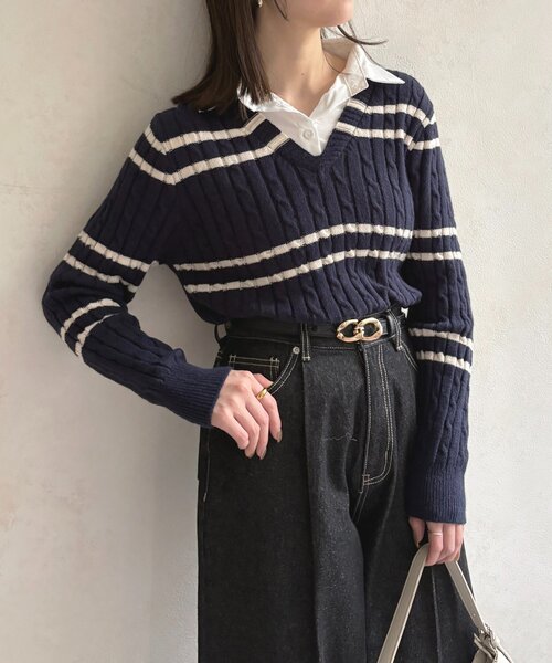 Thevon(ゼボン)の「シャツドッキングケーブルボーダーニット(ニット/セーター・レディース・グレー/アイボリー/ネイビー・FREE)」の1枚目の写真