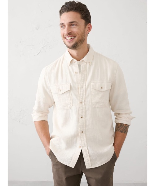 BANANA REPUBLIC FACTORY STORE(バナナリパブリック ファクトリーストア)の「BANANA REPUBLIC FACTORY STORE スタンダードフィット ダブルウィーブ シャツ(シャツ/ブラウス・メンズ・アイボリー/グリーン/ネイビー・M/XL/S/L)」の2枚目の写真