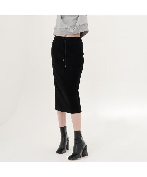 ACUD(アクド)の「Corduroy Bending Skirt _Black(スカート・レディース・ブラック・S/M)」の1枚目の写真
