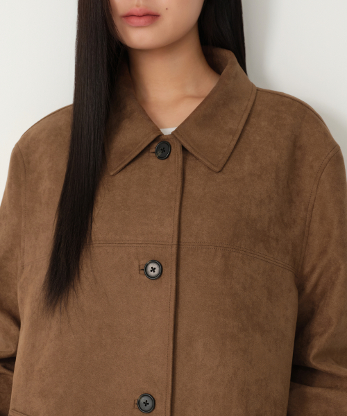 MUSINSA STANDARD WOMAN（ムシンサスタンダードウーマン）の「ウィメンズ シンセティックスエード カーコート [ライトブラウン]（ライダースジャケット・レディース・その他・SMALL/MEDIUM/LARGE/X-SMALL）」の2枚目の写真