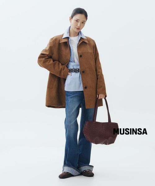 MUSINSA STANDARD WOMAN（ムシンサスタンダードウーマン）の「ウィメンズ シンセティックスエード カーコート [ライトブラウン]（ライダースジャケット・レディース・その他・SMALL/MEDIUM/LARGE/X-SMALL）」の22枚目の写真