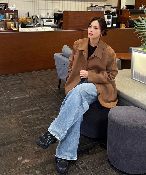 MUSINSA STANDARD WOMAN（ムシンサスタンダードウーマン）の「ウィメンズ シンセティックスエード カーコート [ライトブラウン]（ライダースジャケット・レディース・その他・SMALL/MEDIUM/LARGE/X-SMALL）」の16枚目の写真