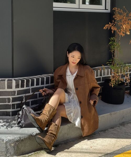 MUSINSA STANDARD WOMAN（ムシンサスタンダードウーマン）の「ウィメンズ シンセティックスエード カーコート [ライトブラウン]（ライダースジャケット・レディース・その他・SMALL/MEDIUM/LARGE/X-SMALL）」の14枚目の写真