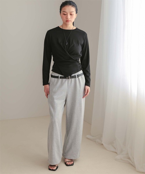 miette(ミエット)の「サイドボタンカシュクールトップス(Tシャツ/カットソー・レディース・ブラック/オフホワイト/杢グレー/ブラウン・S/M/L)」の17枚目の写真