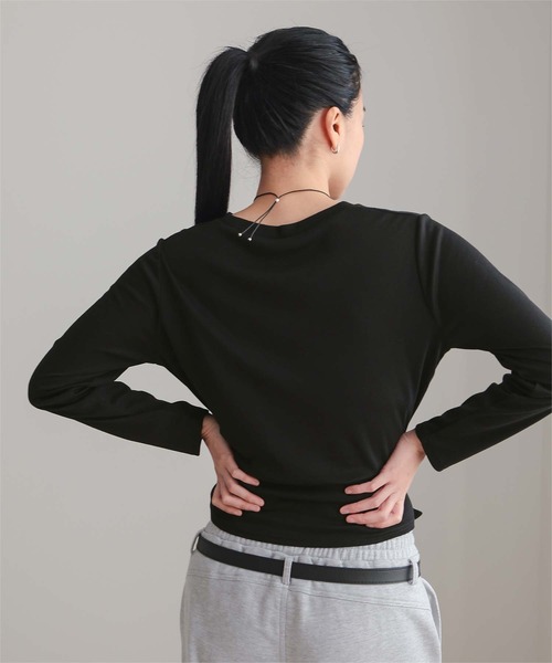 miette(ミエット)の「サイドボタンカシュクールトップス(Tシャツ/カットソー・レディース・ブラック/オフホワイト/杢グレー/ブラウン・S/M/L)」の20枚目の写真