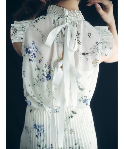 FRAY I.D(フレイアイディー)の「フラワープリントギャザーフリルブラウス(シャツ/ブラウス・レディース・アイボリー/ミント/ネイビー・F)」の5枚目の写真