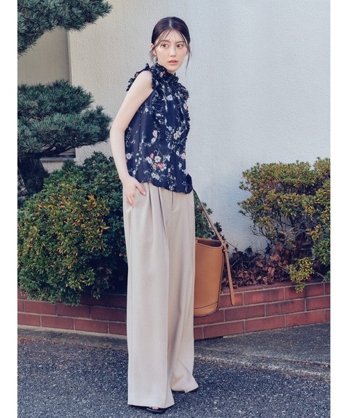 FRAY I.D(フレイアイディー)の「フラワープリントギャザーフリルブラウス(シャツ/ブラウス・レディース・アイボリー/ミント/ネイビー・F)」の6枚目の写真