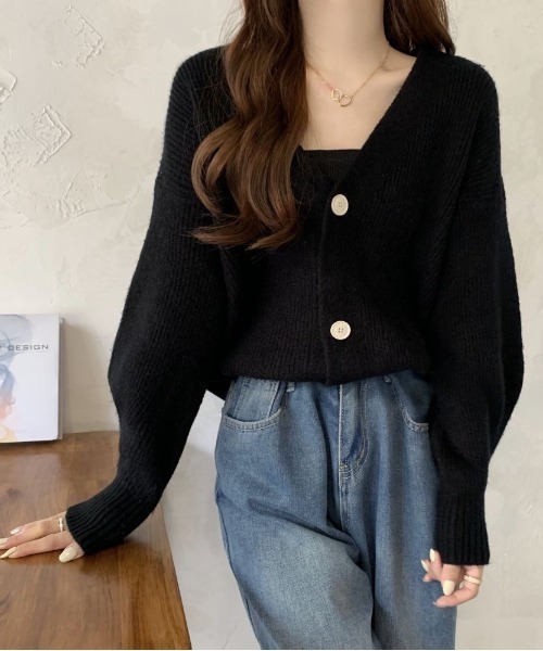 Beststore(ベストストア)の「フェミニン ニットカーディガン ゆったり レディース(カーディガン/ボレロ・レディース・イエロー/パープル/ベージュ/ワインレッド/ピンク/ライトグリーン/ブルー/ブラック/アイボリー/オレンジ・FREE)」の3枚目の写真