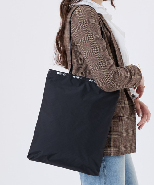 LeSportsac(レスポートサック)の「VERTICAL CITY TOTE アップタウンブラック/ブラック(トートバッグ・レディース・ブラック・FREE)」の2枚目の写真