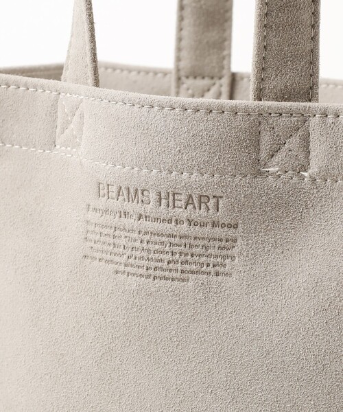 BEAMS HEART(ビームスハート)の「【ユニセックス】フェイクスウェード バッグ ミニ(トートバッグ・メンズ・ベージュ/チャコールグレー・ONE SIZE)」の8枚目の写真