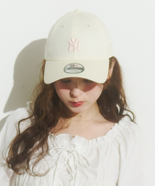 Olu.(オルドット)の「【NEW ERA/Olu.別注カラー】9TWENTYキャップ(キャップ・レディース・ブルーグレー/アイボリー・FREE)」の20枚目の写真