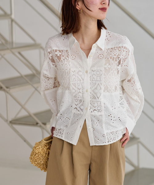 JOURNAL STANDARD relume（ジャーナルスタンダード　レリューム）の「《追加》パッチワークレースショートシャツ（シャツ/ブラウス・レディース・ホワイト・FREE）」の6枚目の写真
