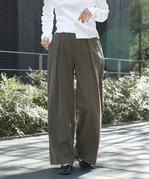 slattgir(スラットジール)の「高身長 ツイルタックワイドパンツ(トールサイズ)Essenave(その他パンツ・レディース・カーキ/ライトベージュ・TM/TL/TLL/T3L)」の12枚目の写真