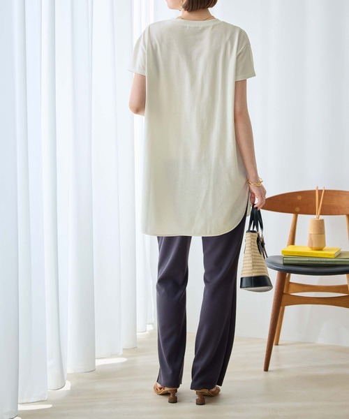Viola e Viola(ヴィオラエヴィオラ)の「ひんやり&さらり綿混チュニックTシャツ(チュニック・レディース・グレー系その他/オリーブ/ブラック/チャコール/ホワイト系その他・M/L/LL)」の18枚目の写真