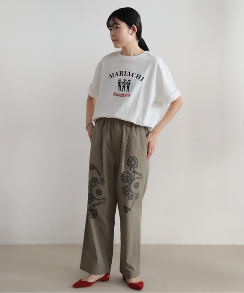 Blanc Bleu Minuit(ブランブルーミニュイ)の「マリアッチプリント クルーネックTEE(Tシャツ/カットソー・レディース・ブラウン/ホワイト・FREE)」の15枚目の写真