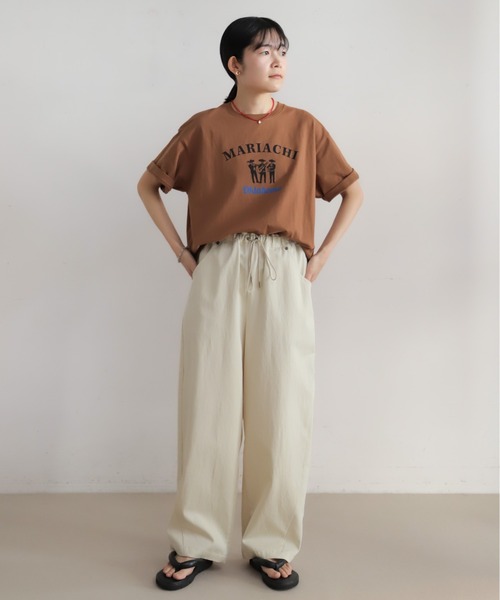 Blanc Bleu Minuit(ブランブルーミニュイ)の「マリアッチプリント クルーネックTEE(Tシャツ/カットソー・レディース・ブラウン/ホワイト・FREE)」の9枚目の写真