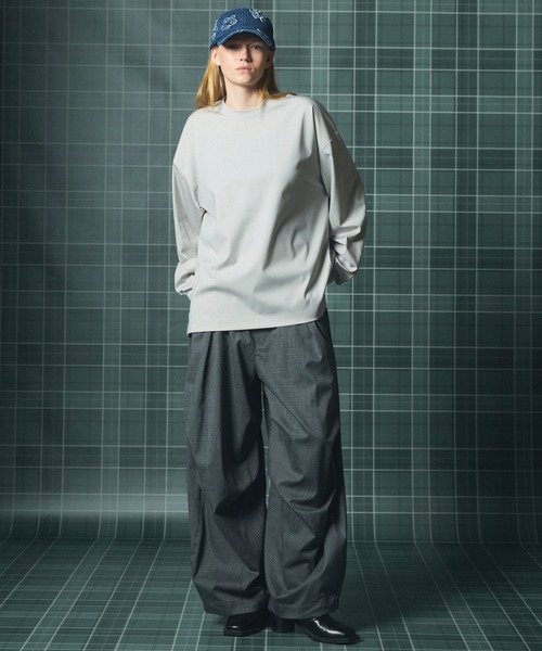 MAISON SPECIAL(メゾンスペシャル)の「《UNISEX》Smashing Punch Prime-Over Crew Neck Long Sleeve T-Shirt/スマッシングポンチプライムオーバーロングスリーブTシャツ【MAISON SPECIAL/メゾンスペシャル】(Tシャツ/カットソー・メンズ・ライトブルー/レッド/ブラック/ホワイト/チャコールグレー・0/2/1)」の22枚目の写真